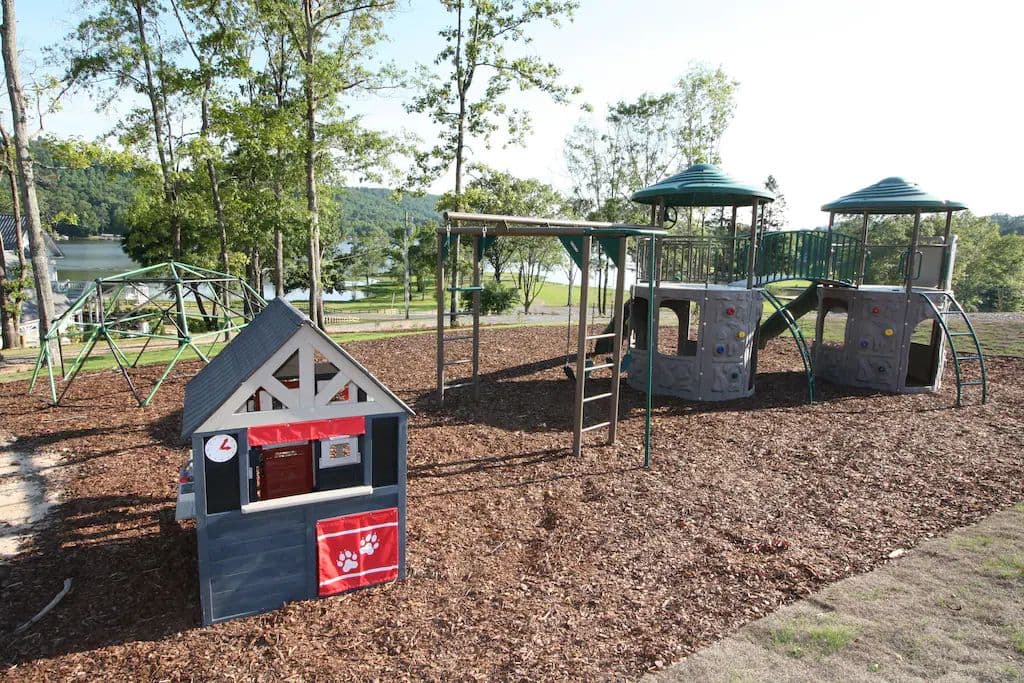 Playground Area - This Is A Huge Hit With The Kiddos (Common Area)