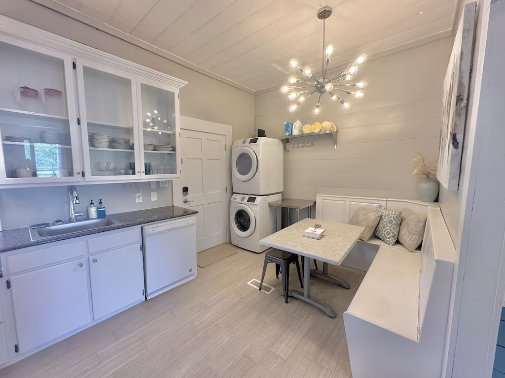 There is a washer and dryer if needed.
