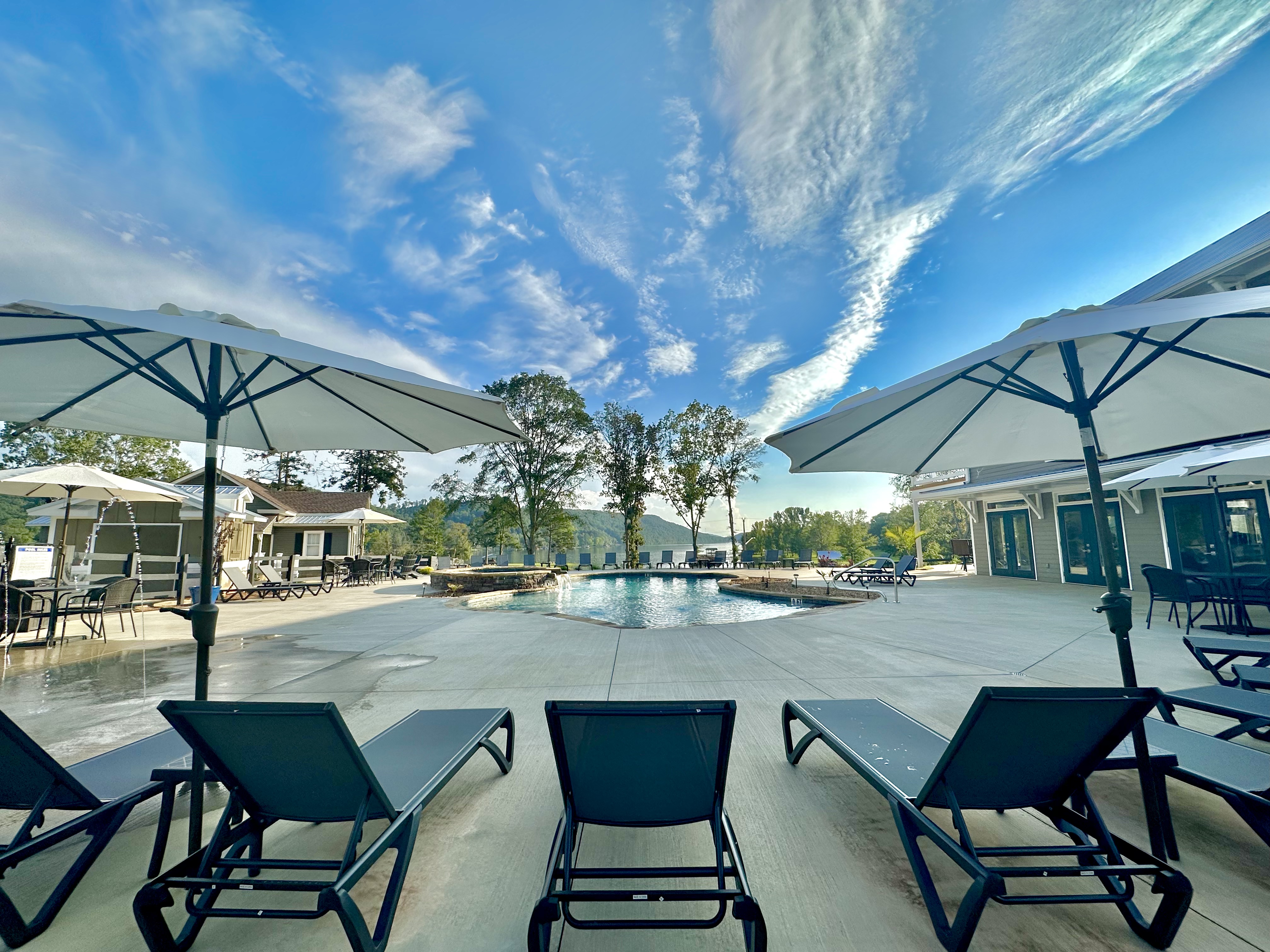 Plenty of lounge chairs to hang out on and tables to eat lunch at! *Common area.
